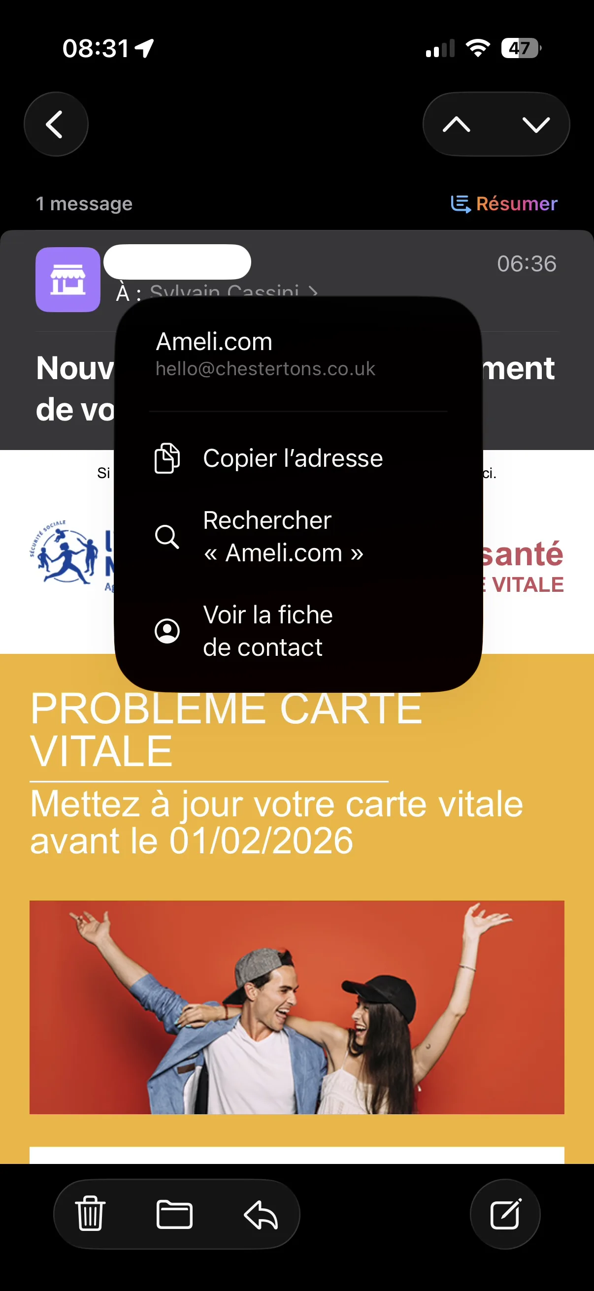 Capture d'écran d'un faux email Ameli — arnaque carte vitale
